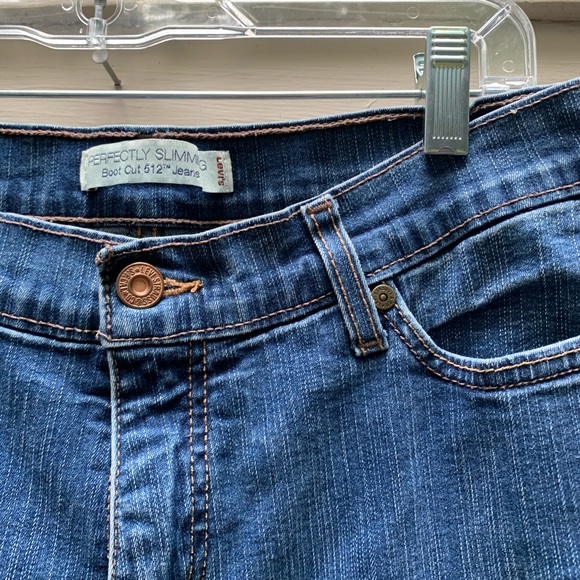 LEVIS 512 Bootcut Jeans - Picture 9 of 10